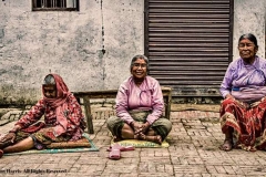 Three-wise-women-by-Jan-Harris